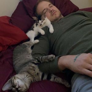 Meet your Posher, Joshua